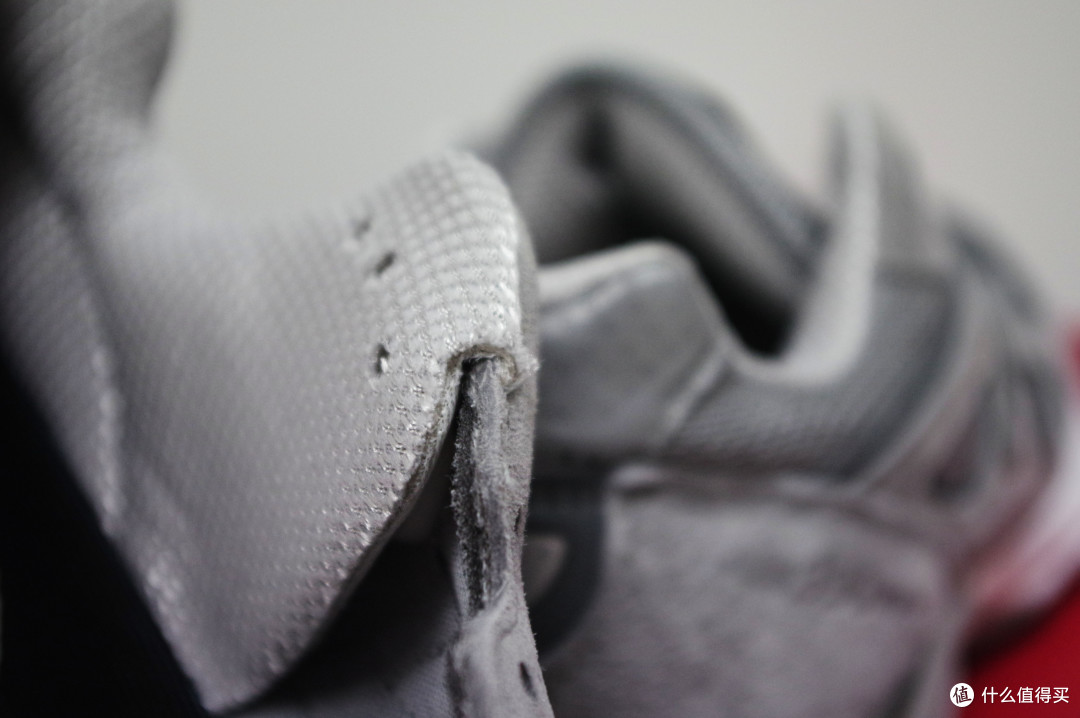 简单、普通、舒适、传统:New Balance 990v4 男士*级慢跑鞋