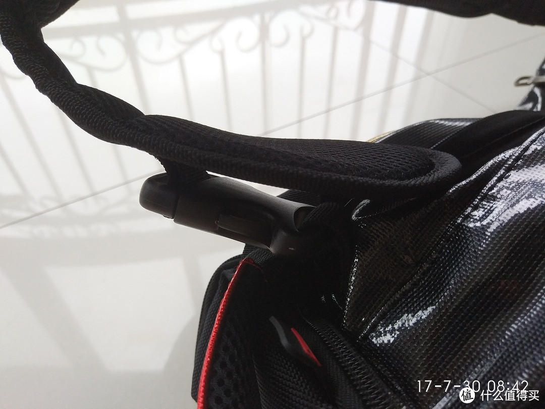 不完美进化:LI-NING 李宁 ABJJ058-1 羽毛球包+真人兽