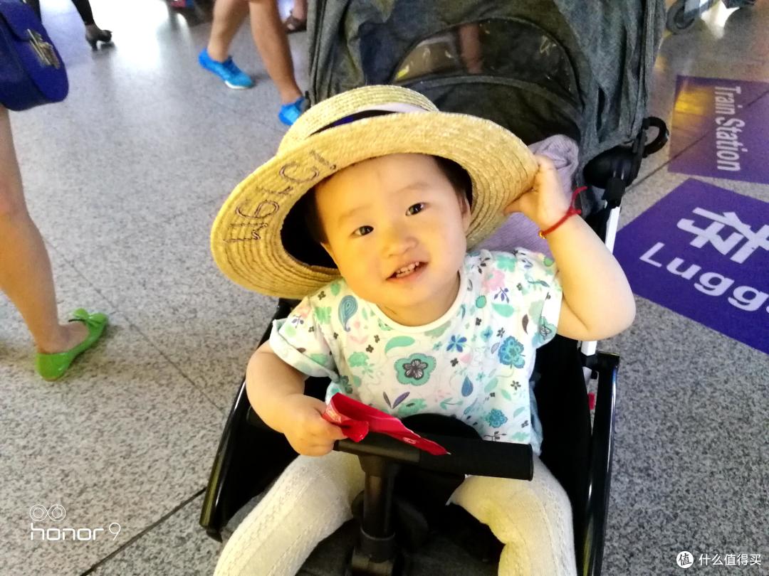 带着娃娃去找北，一家四口游北方