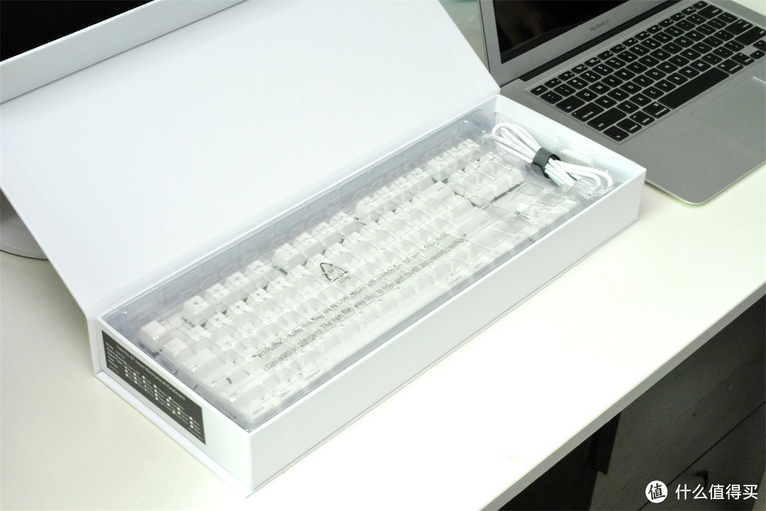 终于有一个能用的MAC机械键盘了—Varmilo 阿米洛 VA87MAC 开箱