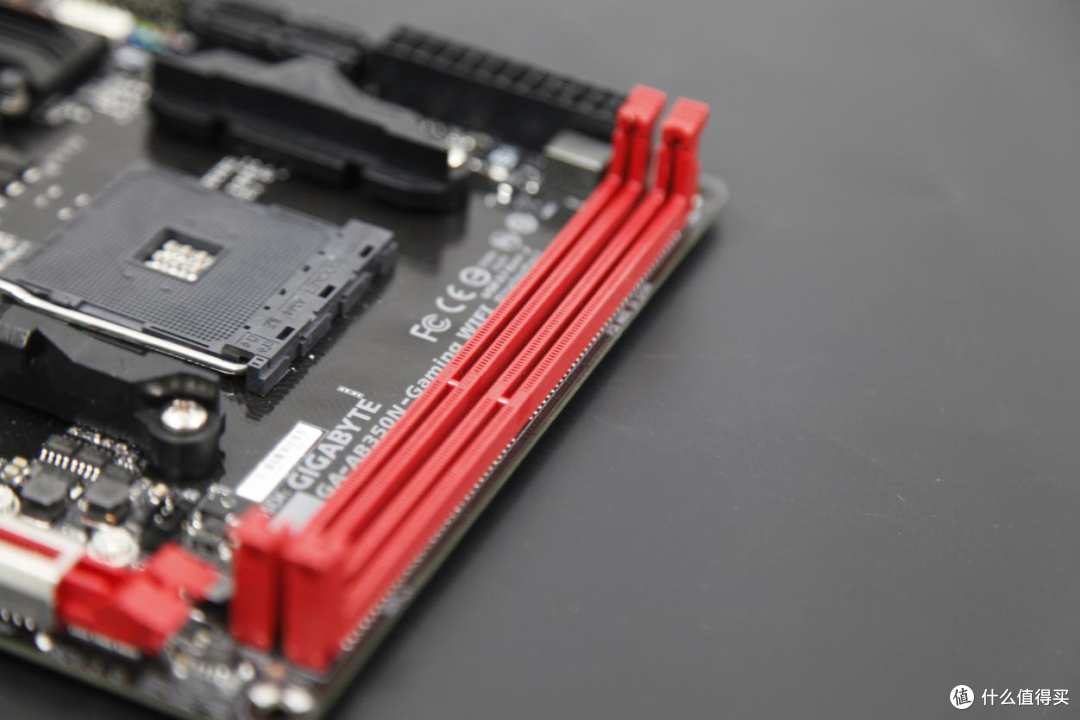 AMD ITX解决方案！桌面空间我做主！打造最强ITX小钢炮！