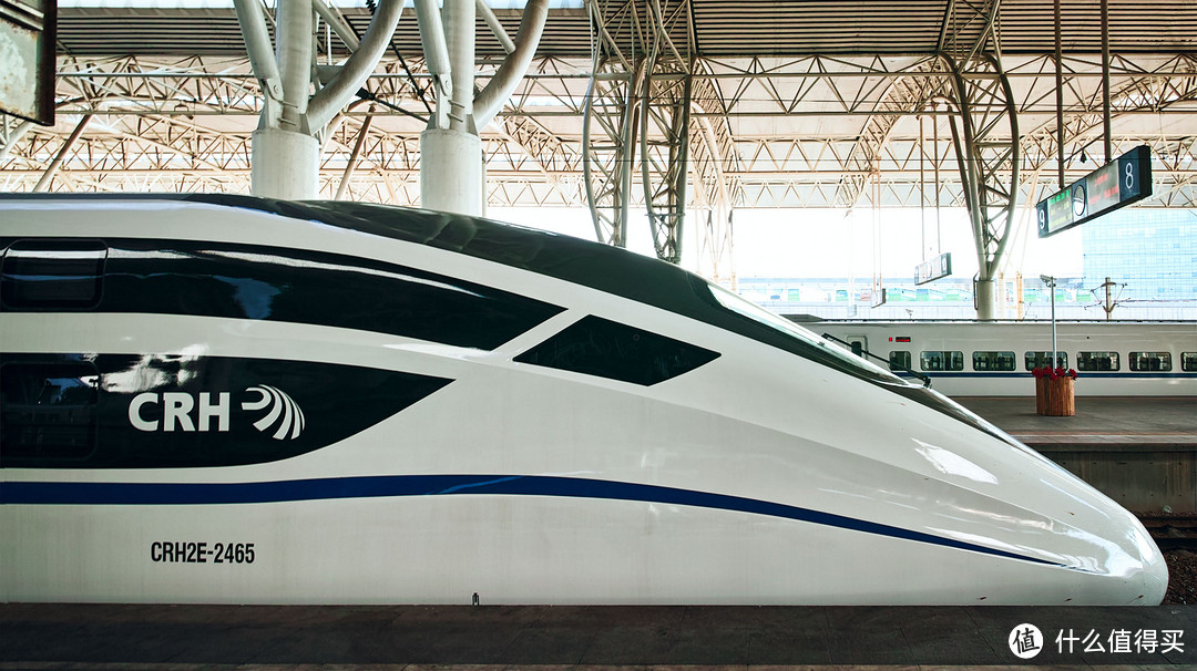 这组车编号crh2e-2465,就是朋友在铁科院见到之前测试的那一组,由此也