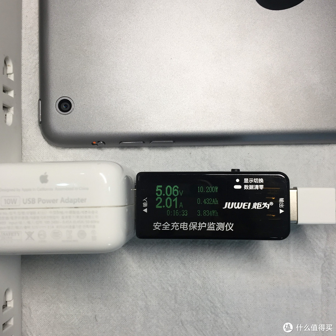 ZMI紫米MFI认证Lightning＆MicroUSB二合一数据线使用评测