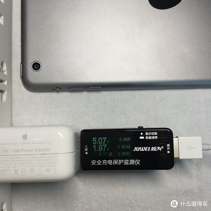 ZMI紫米MFI认证Lightning＆MicroUSB二合一数据线使用评测