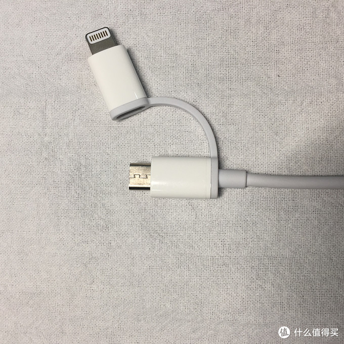 ZMI紫米MFI认证Lightning＆MicroUSB二合一数据线使用评测