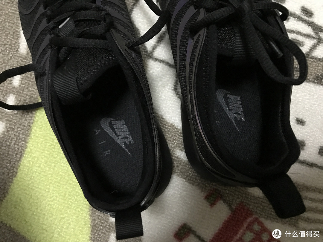 酷炫到不行！NIKE AIR MAX PLUS TN ULTRA 反光气垫运动鞋