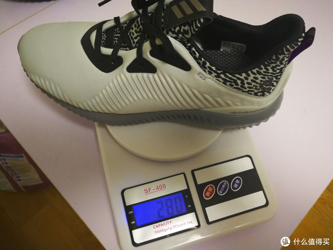 比较炫酷——adidas 阿迪达斯 alphabounce W 女款跑鞋