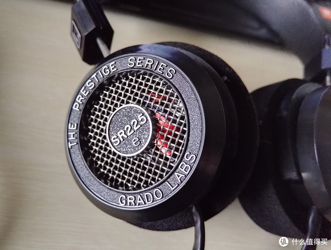 我买了一个很贵的塑料桶 — GRADO 歌德 SR225e 头戴耳机 开箱