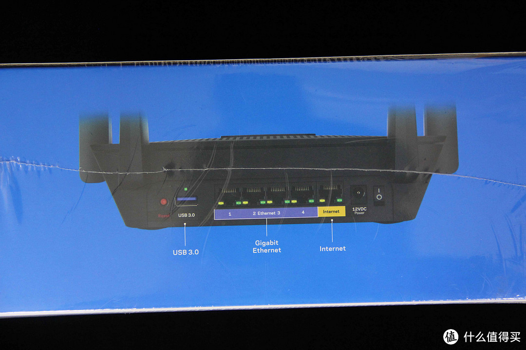 顺理成章的升级一下-LINKSYS 领势 EA8300 路由器 开箱评测