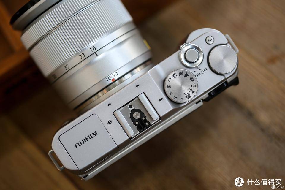 摄影器材 |  FUJIFILM 富士 X系列相机 选购攻略