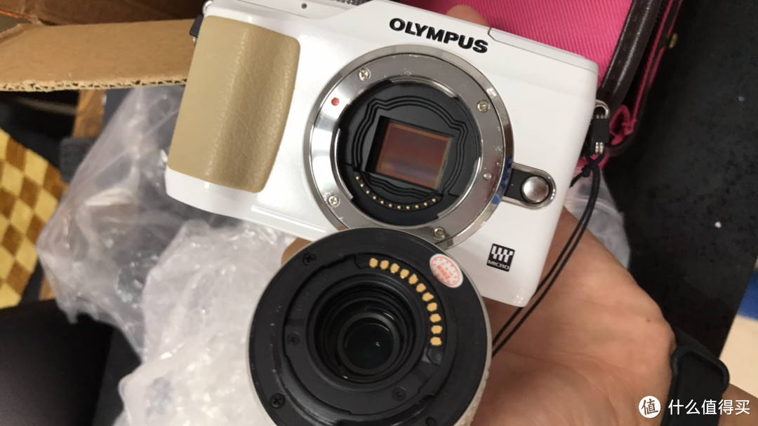 OLYMPUS E-PL2 向经典再次致敬！