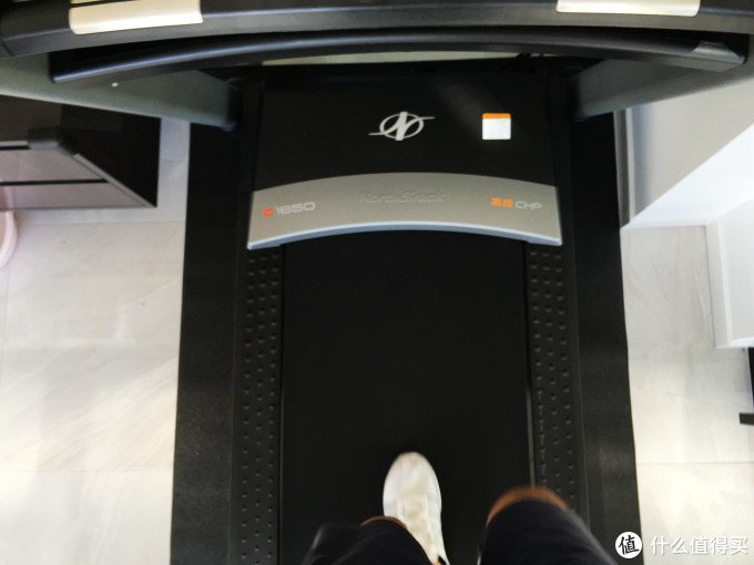 #本站首晒#慢跑于商用家用之间 —ICON 爱康 Nordic Track C1650 跑步机开箱+吐槽
