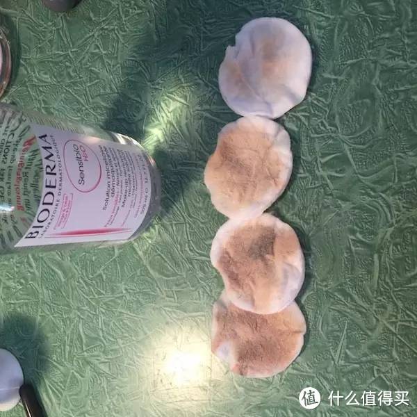 用免费拿的卸妆品给男友卸妆是一种怎样体验