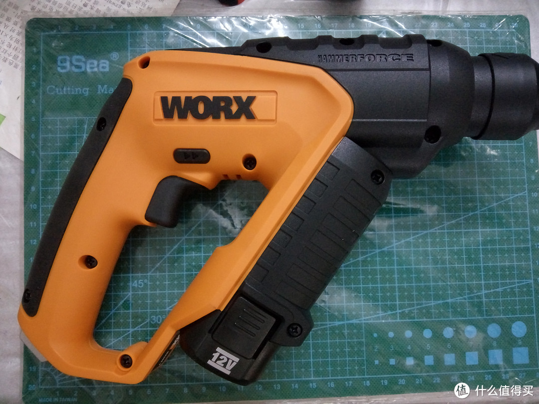 WORX 威克士 WX382.7（H3） 12V轻型电锤开箱评测及小科普