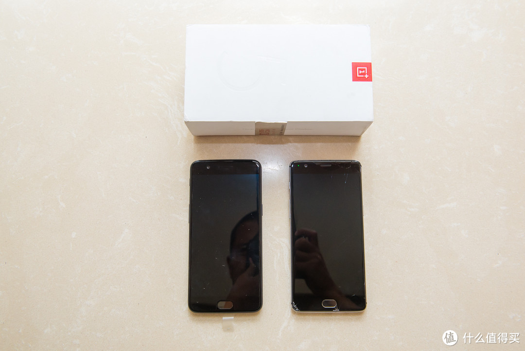 OnePlus 一加手机5 6GB+64GB 月岩灰 开箱简评，对比一加3手机