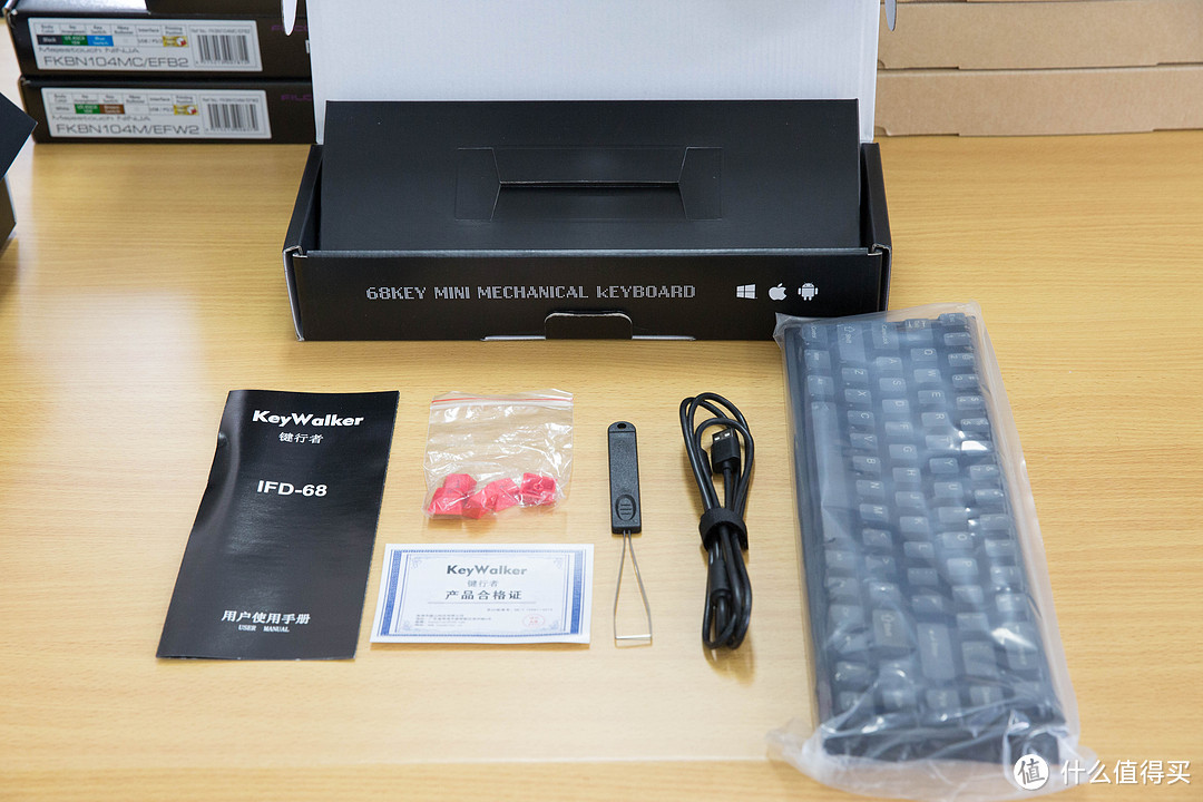短小精悍 — KeyWalker IFD68 无线机械键盘 测评