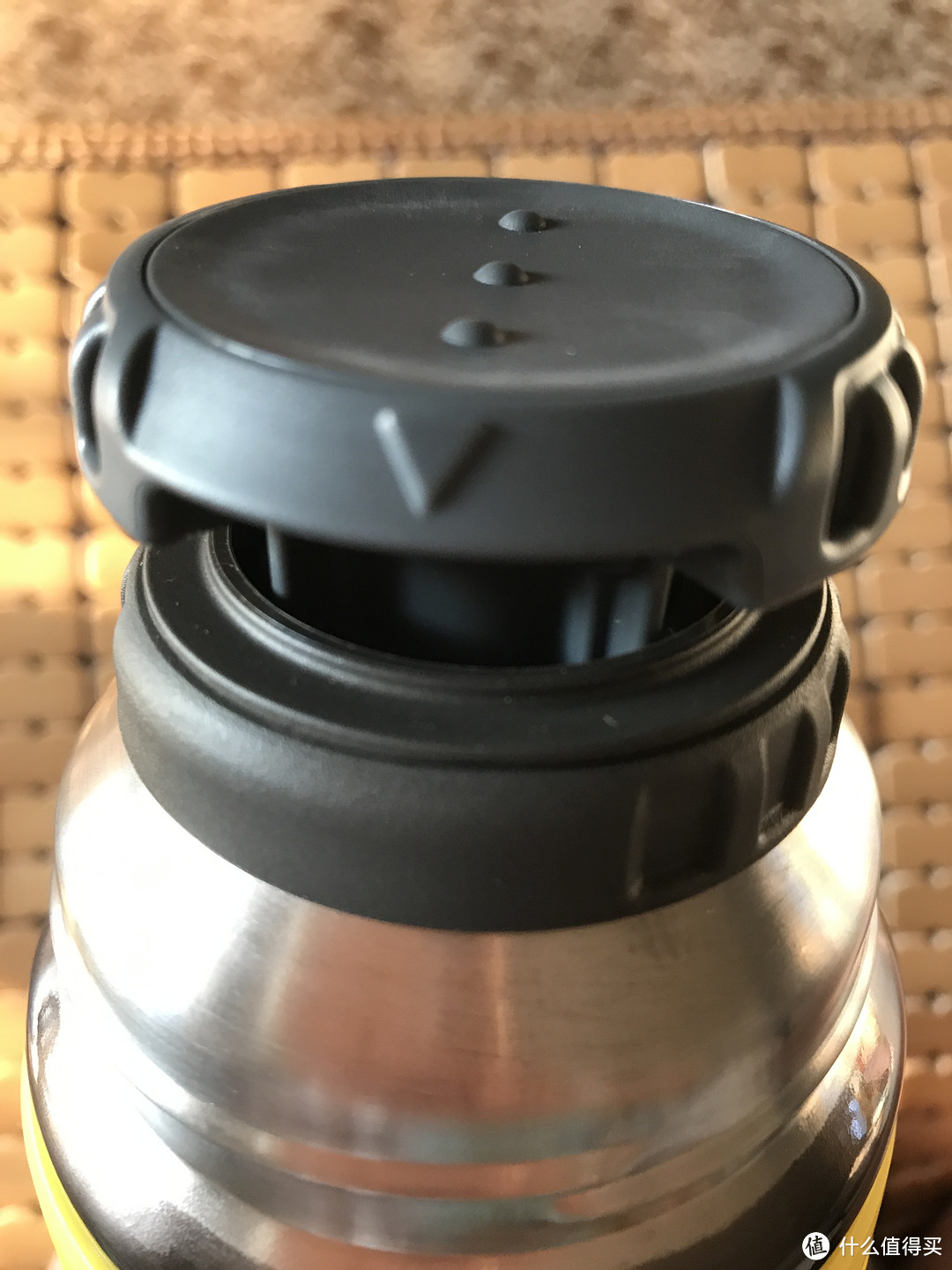 Thermos 膳魔师 FFX-900保温杯、FOREVER 永久 CH-10水果刀、ZIELONKA 洁灵卡 冰箱除味器使用体验