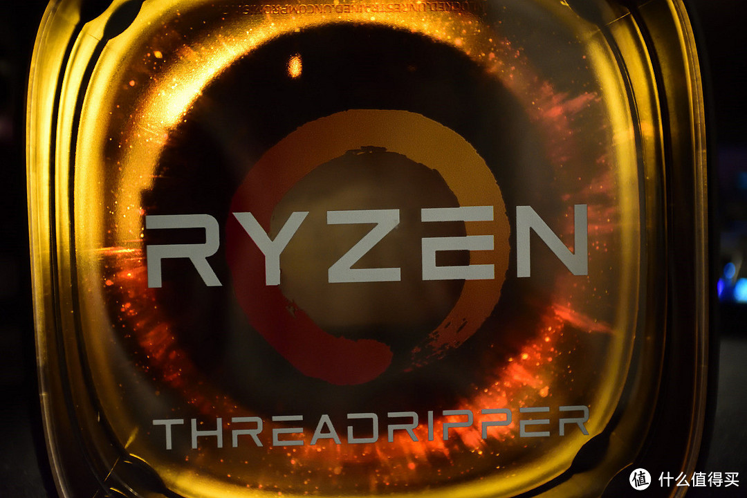 兵锋过处，能否所向披靡 — AMD Ryzen Threadripper 1920X + ASUS ROG Zenith Extreme 开箱简测