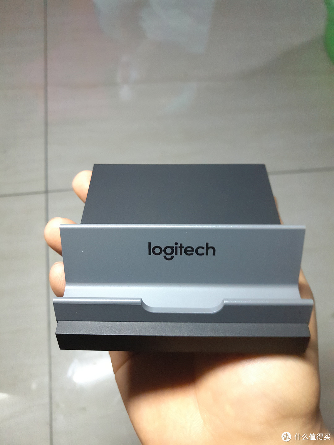 客厅娱乐系统输入端设备更新：Logitech 罗技 K375s 多设备 无线蓝牙键盘 开箱+使用感受