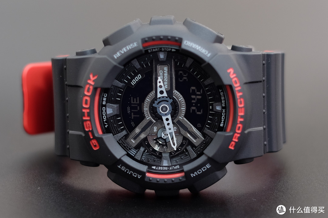 CASIO 卡西欧 G-SHOCK 经典黑红系列 GA-110HR-1A开箱