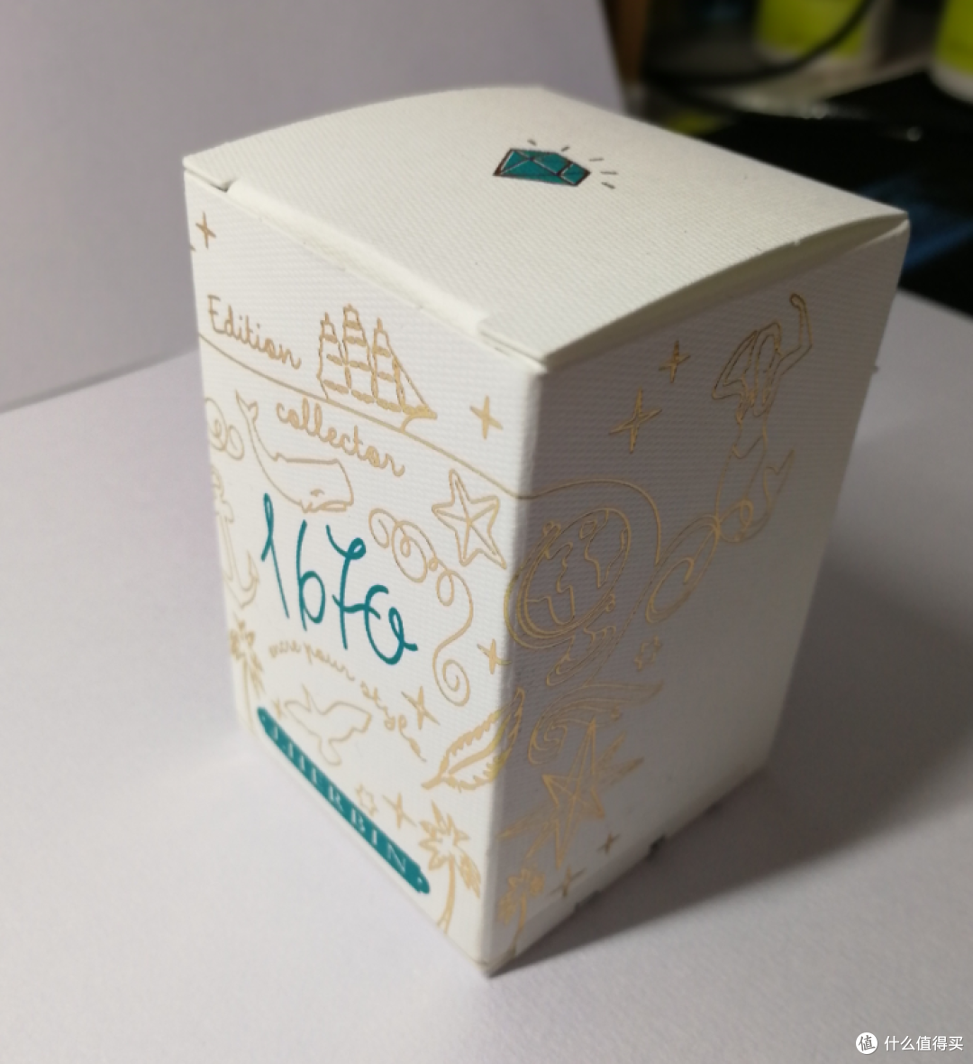色彩缤纷的墨水