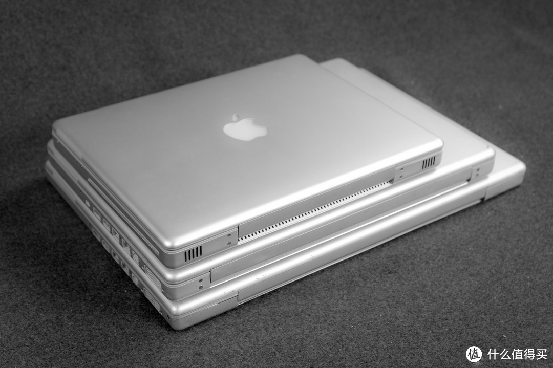 苹果铝合金笔记本的始祖——APPLE 12" Powerbook G4 伪开箱