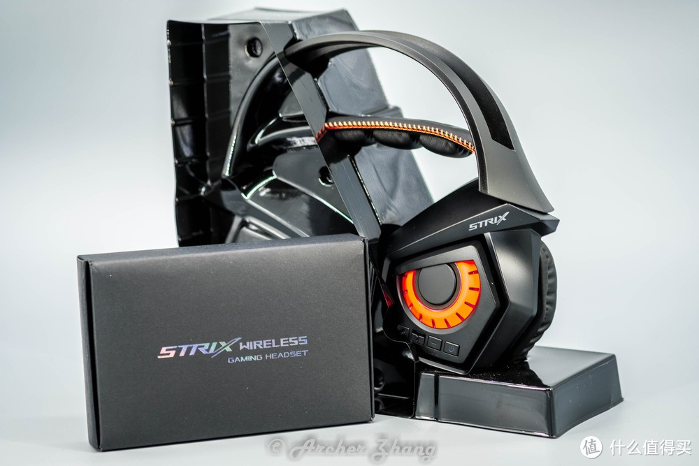 败家眼中眼：ASUS 华硕 ROG Strix Wireless 无线电竞耳麦 开箱