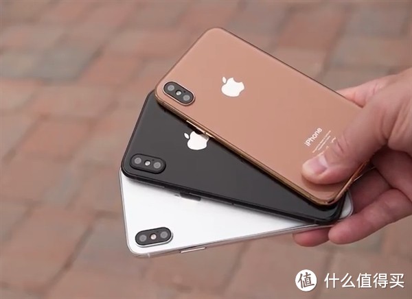 有话值说 | iPhone 8新配色“腮红金”曝光！富士康内部量产视频流出，买不买？