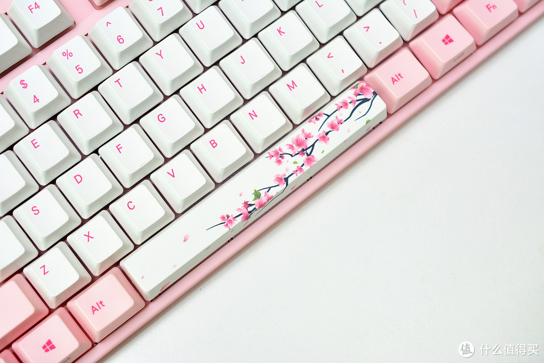 恋人手中樱花草：Varmilo 阿米洛 VA87M “樱”主题 机械键盘评测