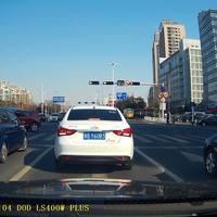 DOD LS400W PLUS 行车记录仪拍摄效果(清晰度|炫光|色彩|功能)