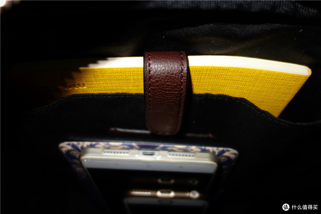 可能是最便宜的“奢侈品” — COACH 54782MAH 男款深棕色牛皮单肩斜挎包 小晒
