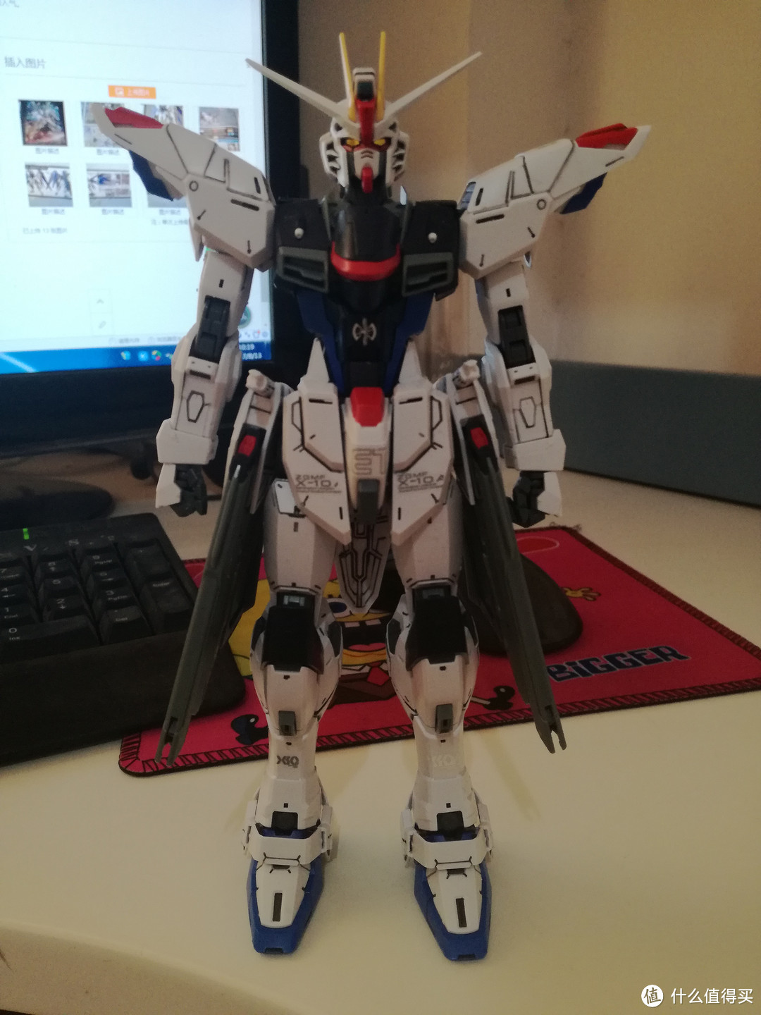 万代 MG FREEDOM 自由高达2.0