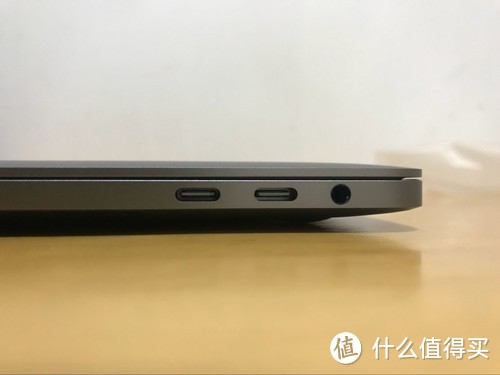 MacBook Pro Multi-Touch Bar 13'' 2017款 开箱上手