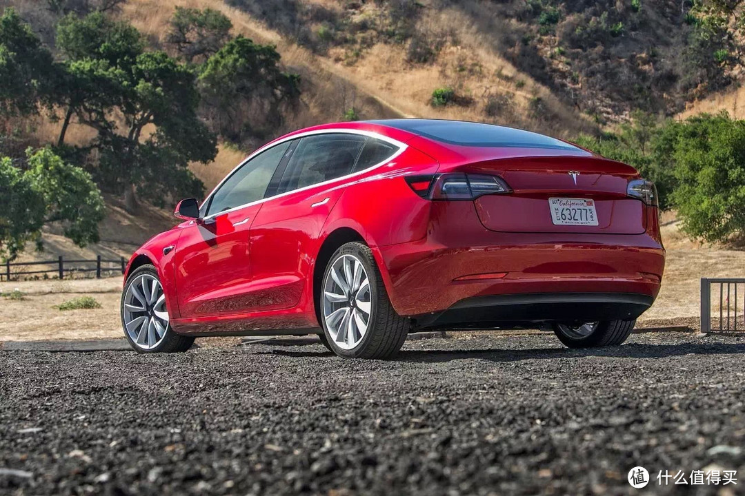 「值译站」No.10:特斯拉 Model 3 深度试驾报告