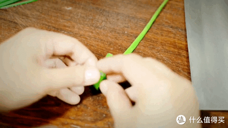简单的蒸鱼却一直做不好?你跟星级酒店出品之间只差这几步!