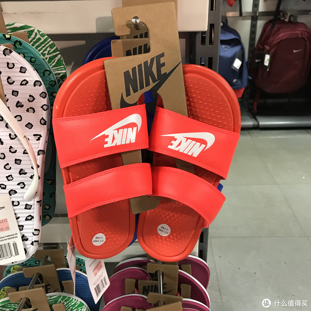 #七夕#秀恩爱#抓住夏天的尾巴！NIKE BENASSI DUO ULTRA SLIDE 女士凉鞋