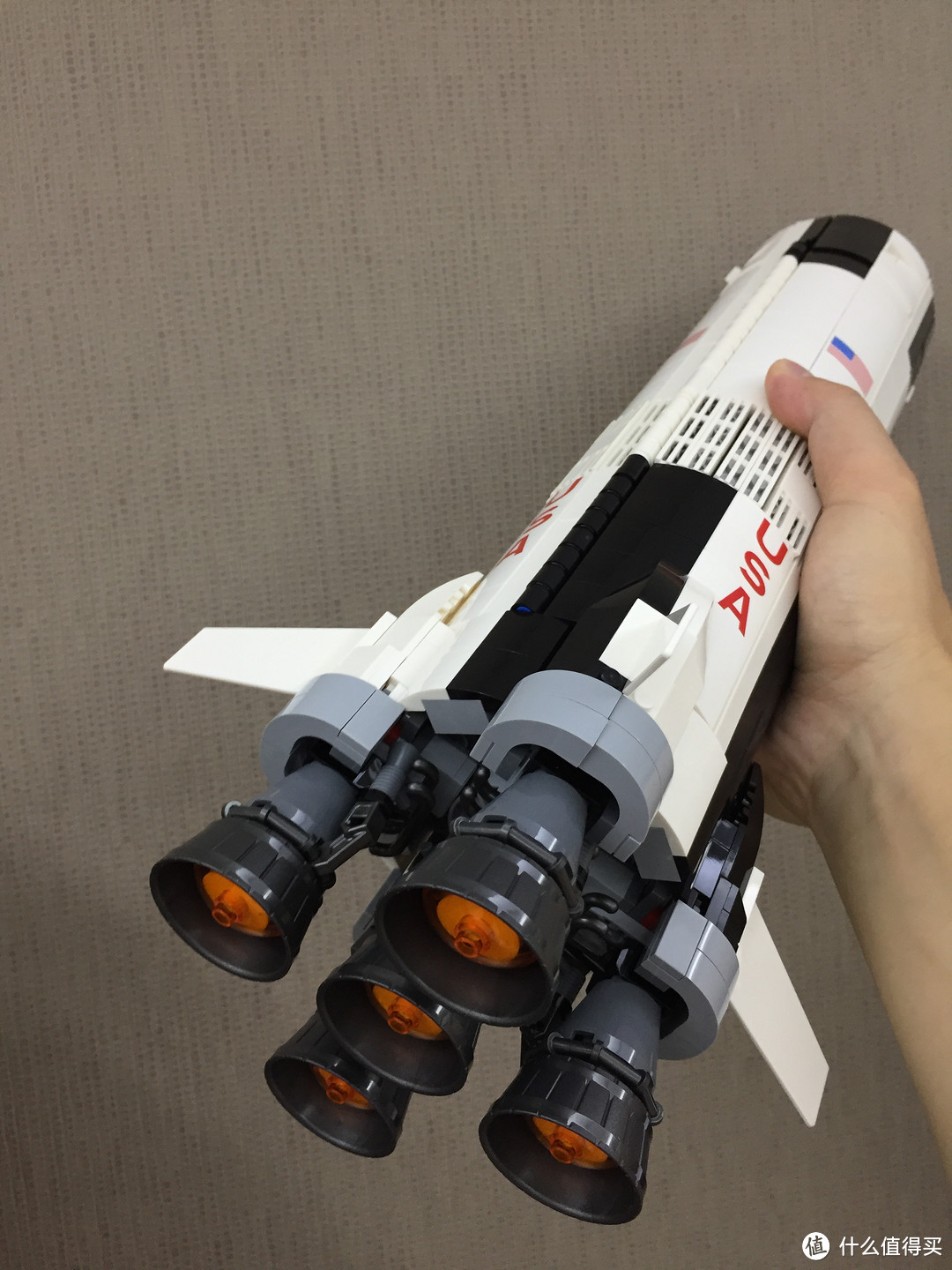 带我去月球，重力轻浮你我—LEGO 乐高 21309 土星五号火箭