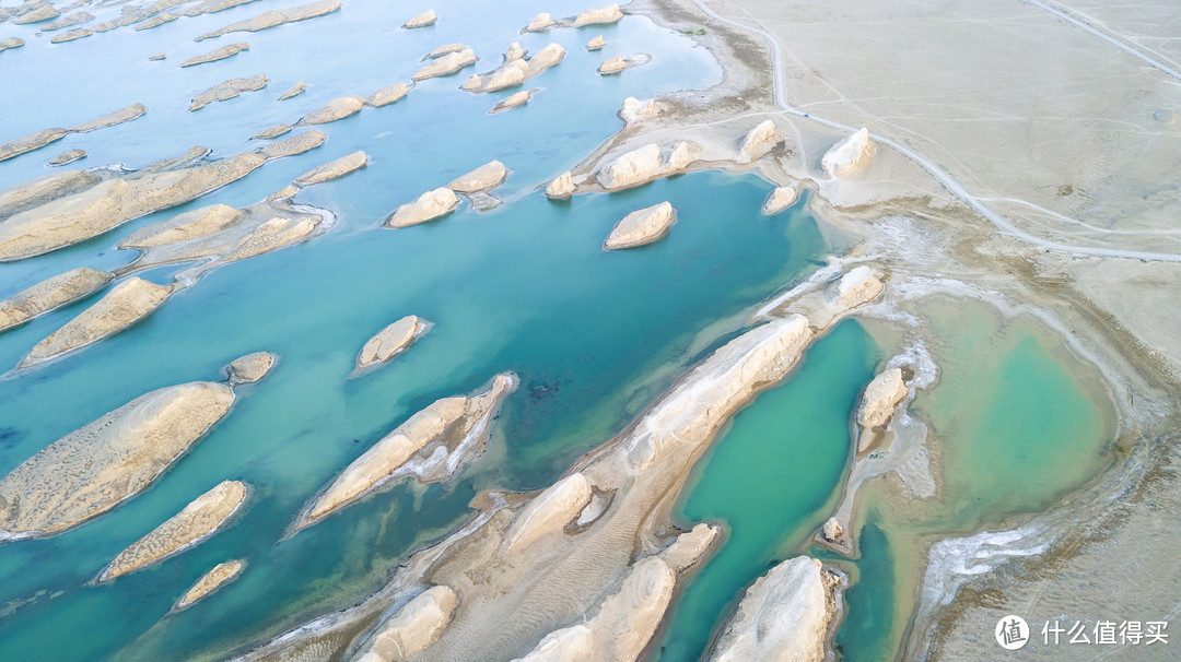 探索完整的美：青海海西航拍旅行攻略