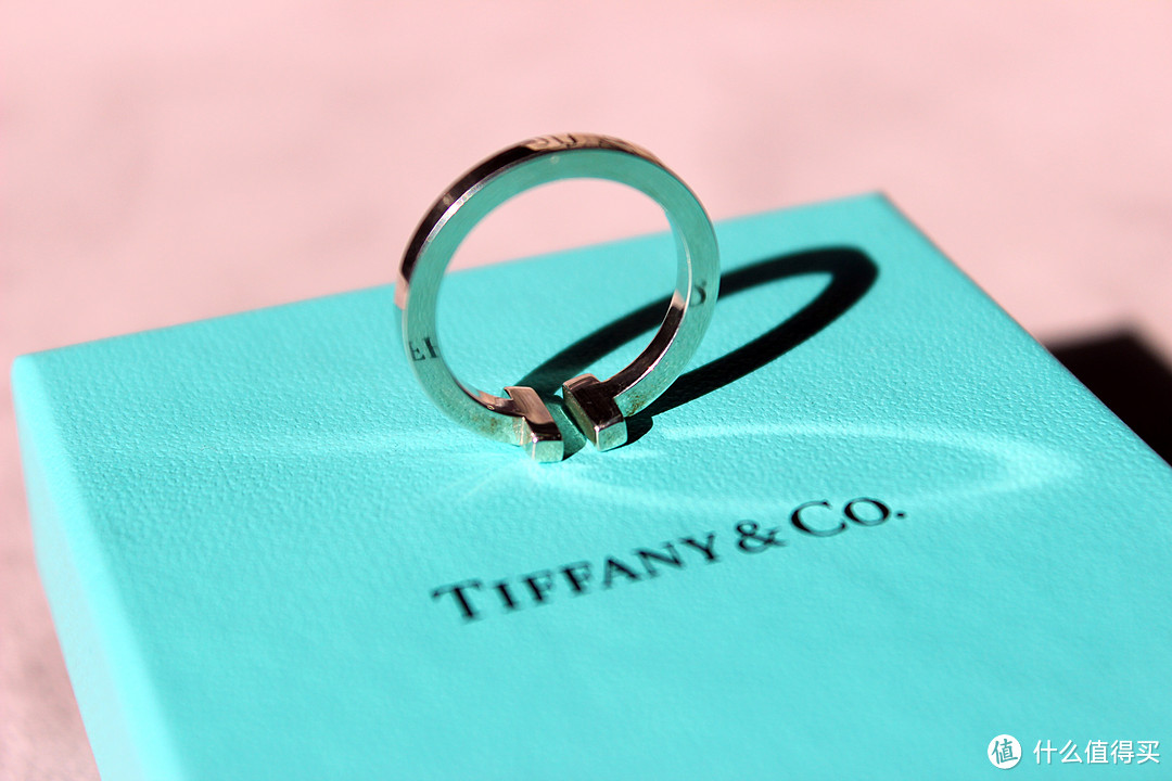 #七夕#秀恩爱# 过节套路深似海：Tiffany&Co. T square ring in silver 开箱