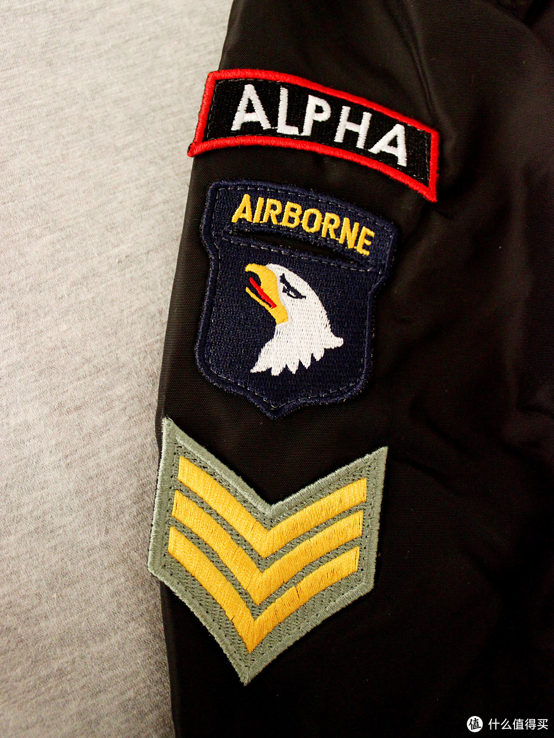 #原创新人#妹穿妹有型，爷穿爷有品：Alpha Industries MA-1徽章夹克（真人品鉴）