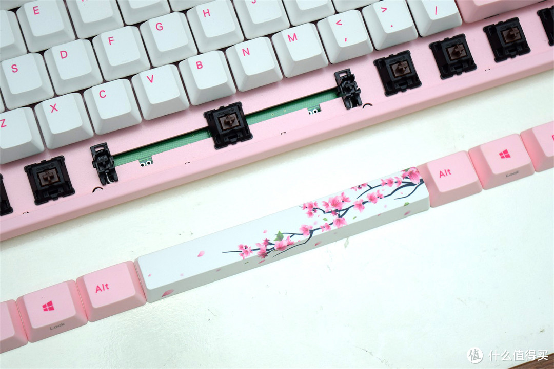 情人节 我送你一枝花：Varmilo 阿米洛 VA87M 樱花版机械键盘开箱