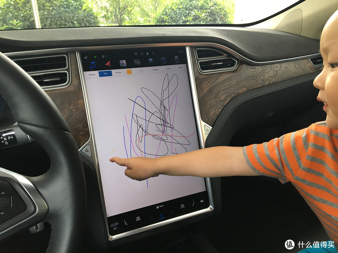 评车场No.26：以曲速前进 测试满血版Tesla Model S P100D