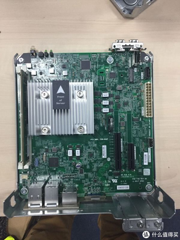 HP Gen10 MicroServer 篇一:#原创新人#惠普 HP Gen10 MicroServer 家用服务器 开箱