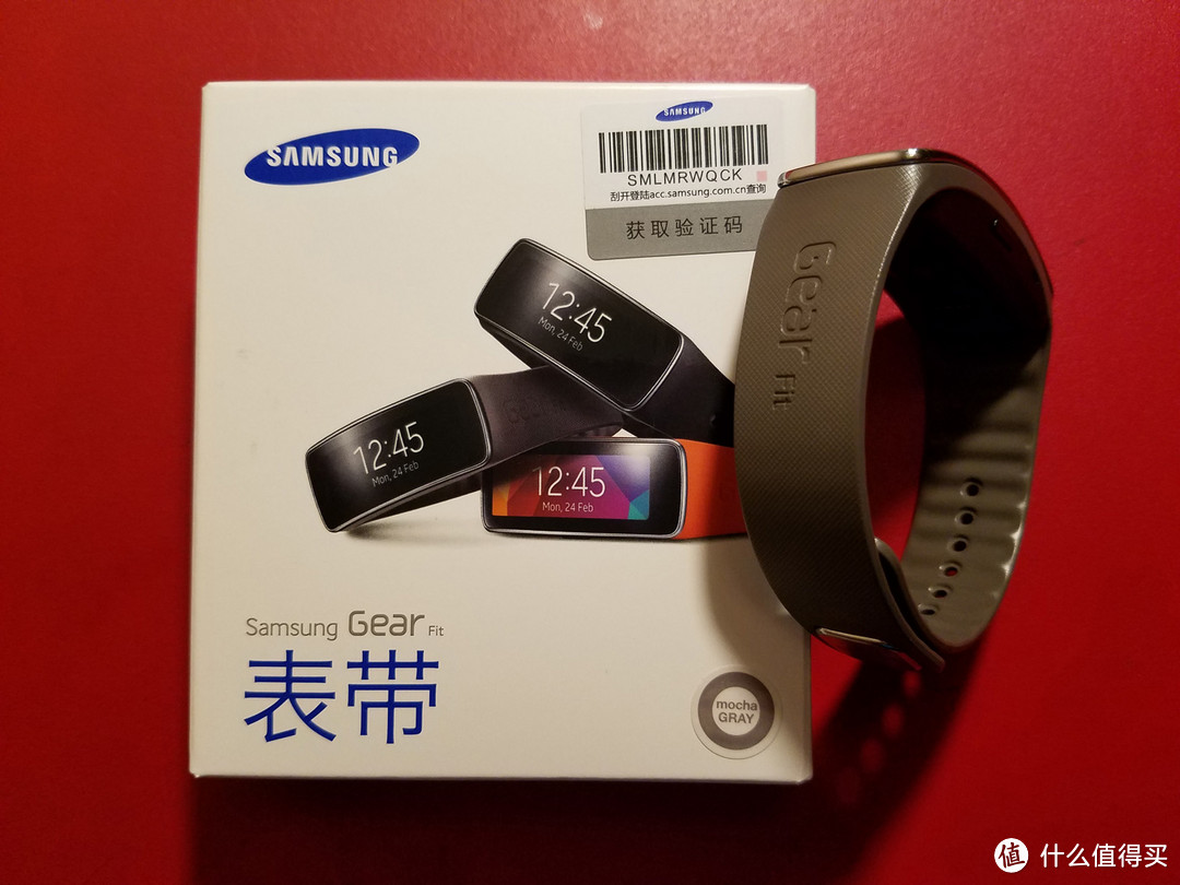 Samsung 三星 gear fit2 智能手环 开箱和简单比较