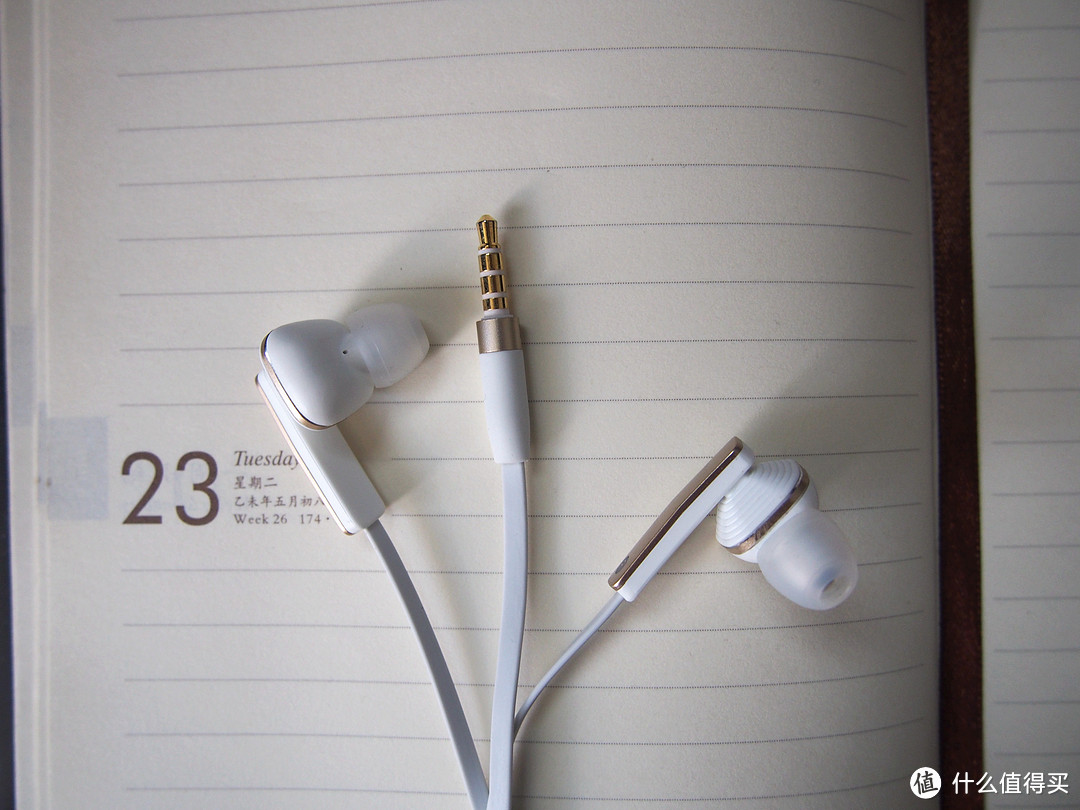 动圈动铁娄氏也只听个响huawei华为am175荣耀圈铁耳机开箱