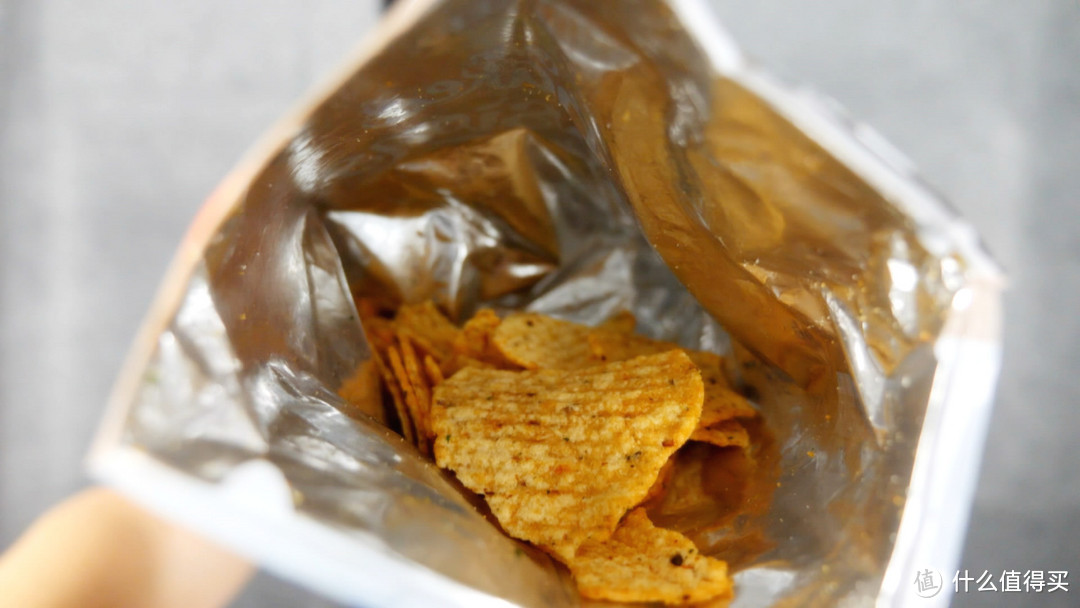 追剧追番，加点新滋味：Doritos（多力多滋）薯片玉米片沾酱体验报告。