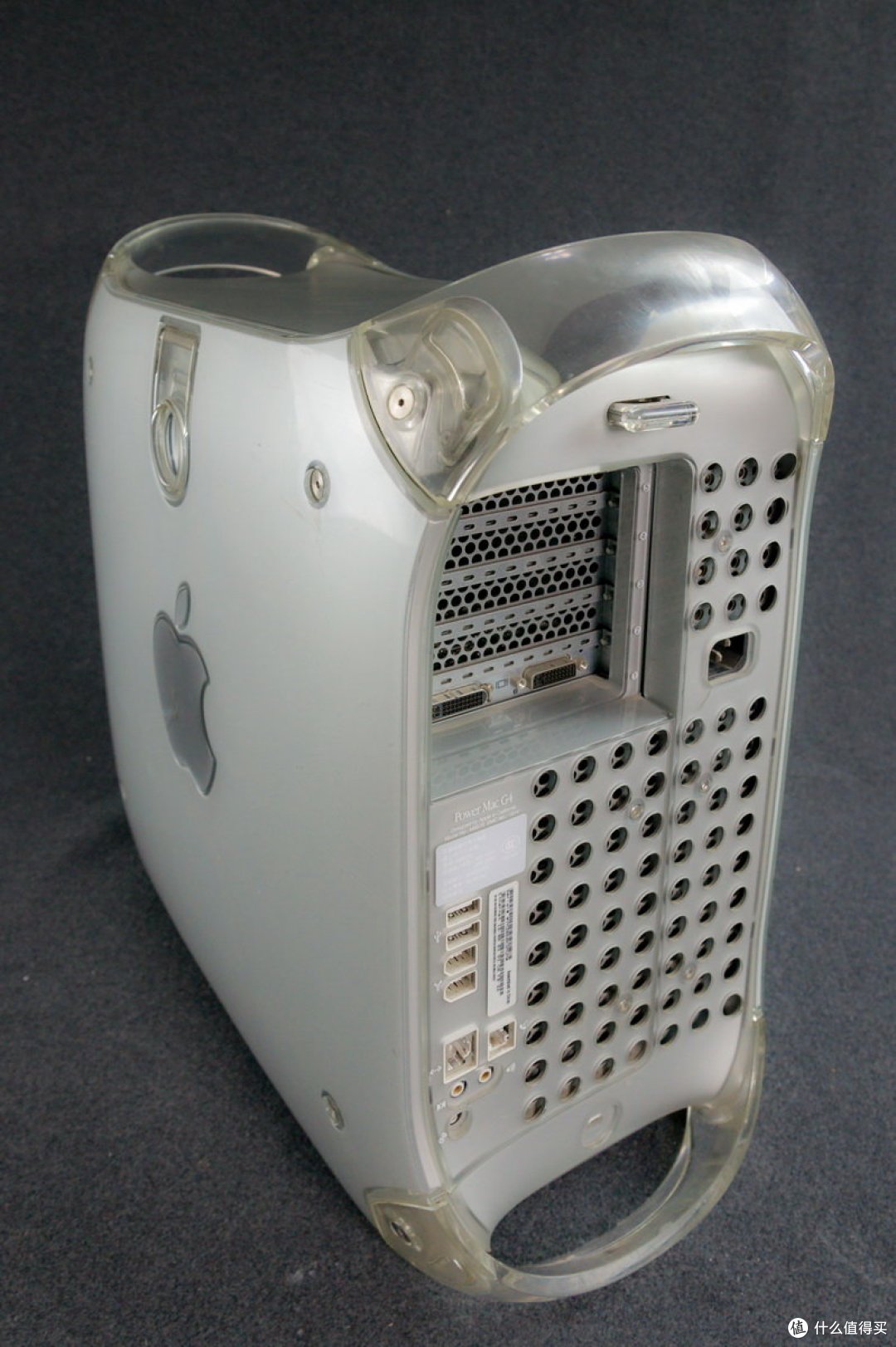 台式机Power Mac G4"Mirrored Drive Doors"