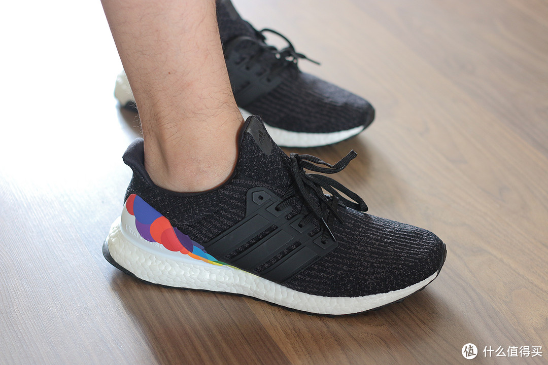 #淘金V计划#Adidas Ultra Boost 3.0 “LGBT”“Pride” 主题特别款