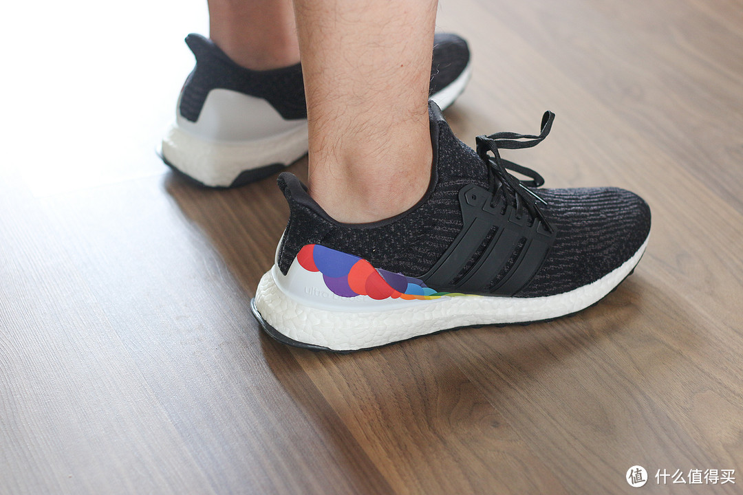 #淘金V计划#Adidas Ultra Boost 3.0 “LGBT”“Pride” 主题特别款