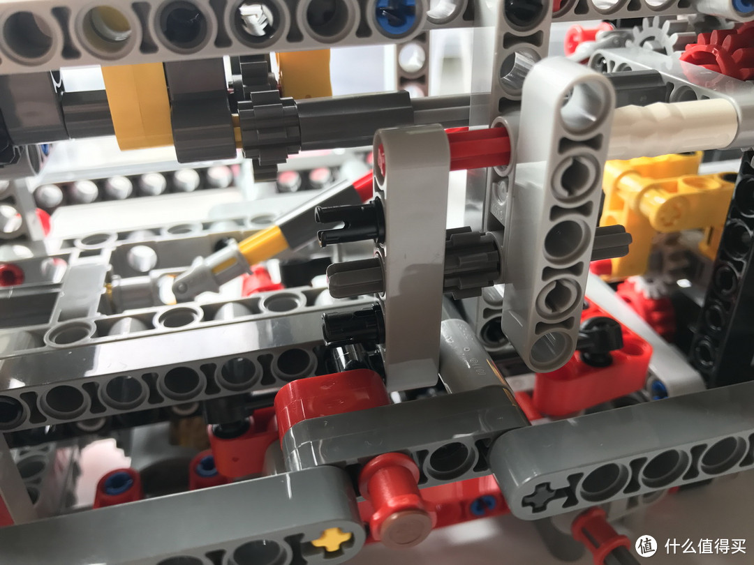 乐高还能这么拼： 复刻 LEGO 乐高 科技 42068 机场消防车